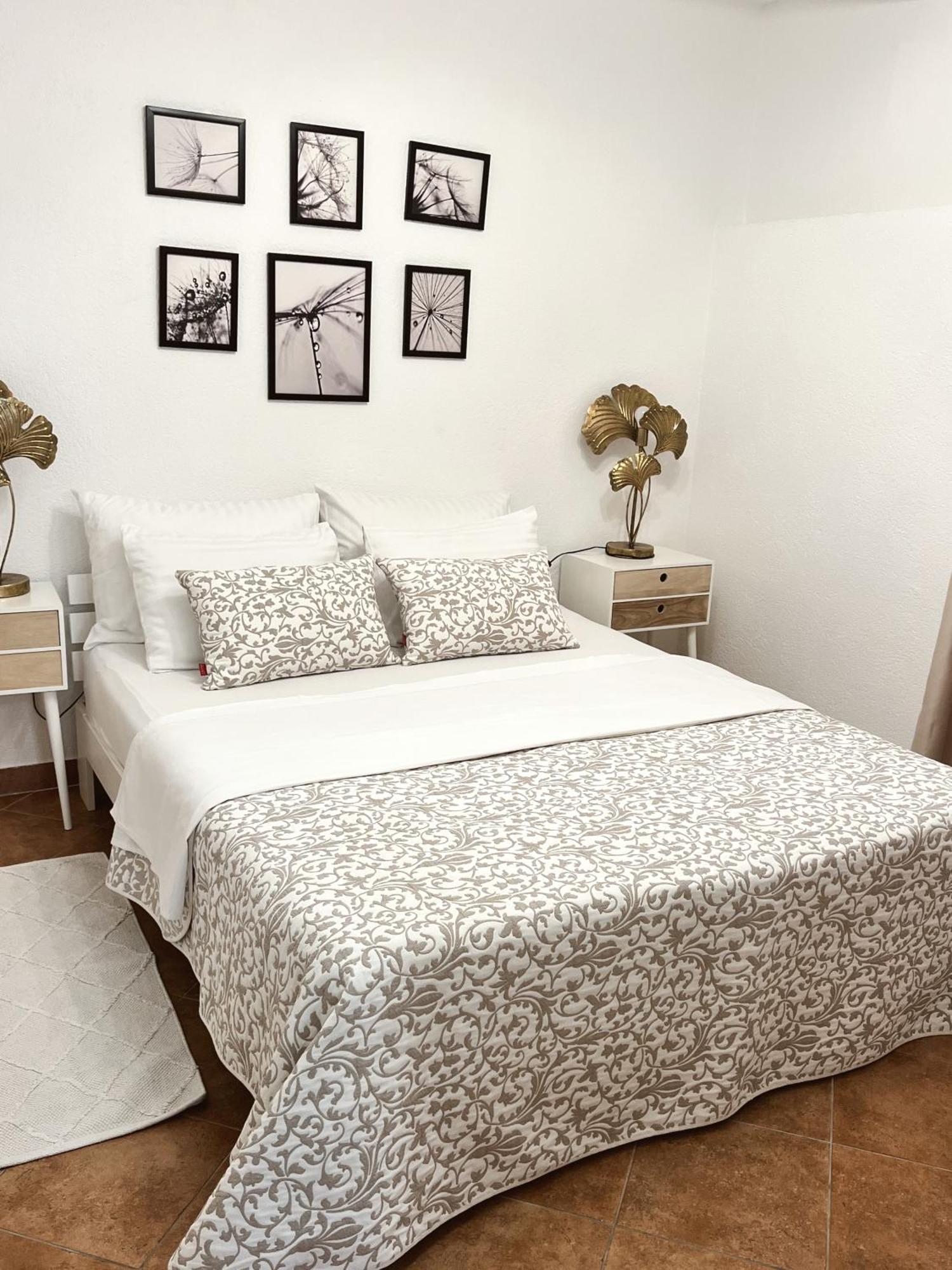 Apartment Coco Hvar Town